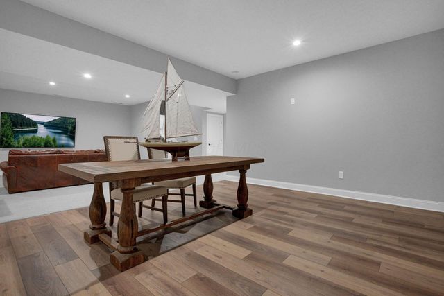 1763 Scenic Bluff Court, Delaware, OH 43015