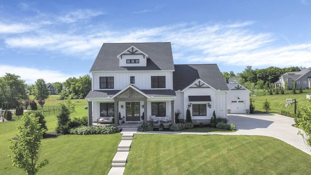 1763 Scenic Bluff Court, Delaware, OH 43015