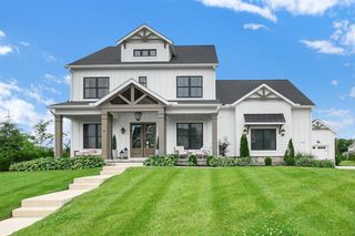 1763 Scenic Bluff Court, Delaware, OH 43015