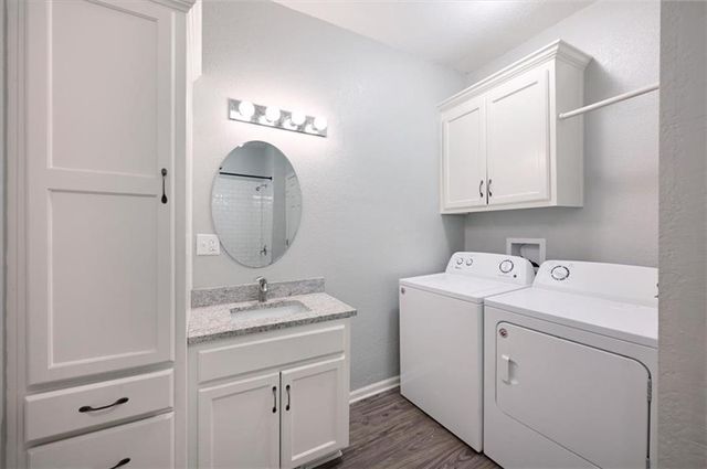 619 Kiowa Street, Leavenworth, KS 66048