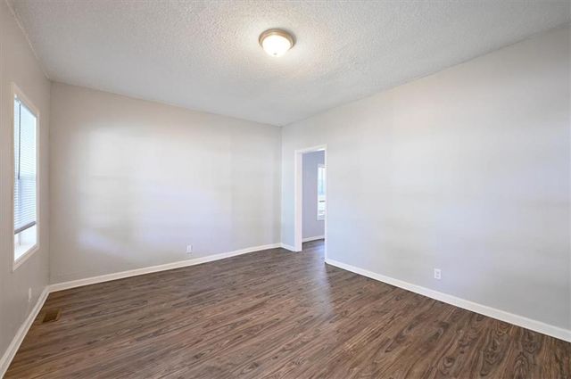 619 Kiowa Street, Leavenworth, KS 66048