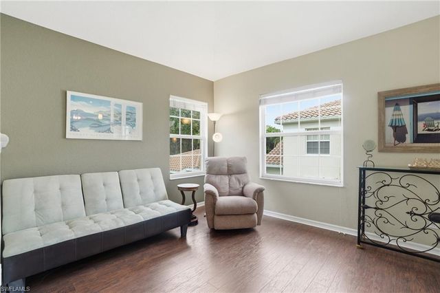 6914 Satinleaf RD N 201, Naples, FL 34109