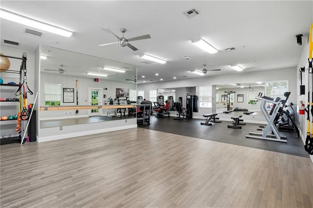 6914 Satinleaf RD N 201, Naples, FL 34109