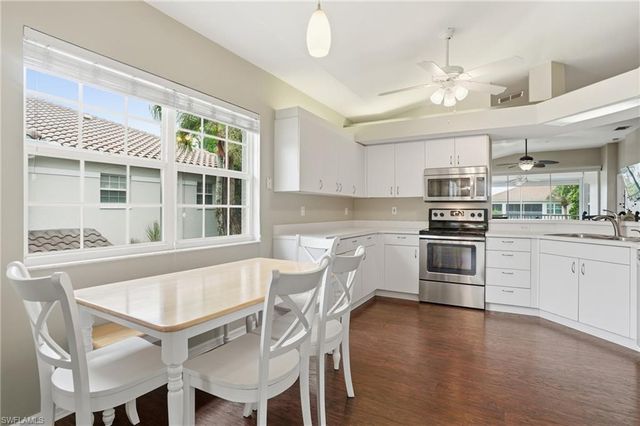 6914 Satinleaf RD N 201, Naples, FL 34109