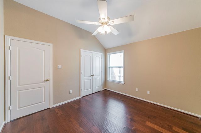 5212 Estrella Lane, Benbrook, TX 76126