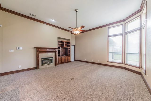 5212 Estrella Lane, Benbrook, TX 76126