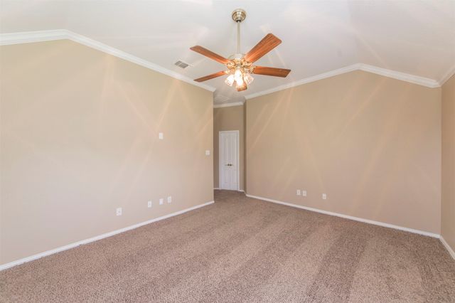 5212 Estrella Lane, Benbrook, TX 76126