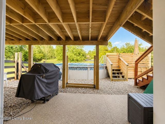 3612 Echo Valley Circle Cir, La Grange, KY 40031