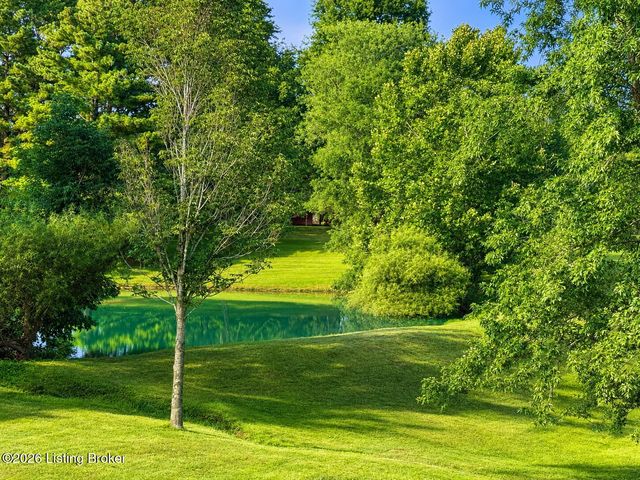 3612 Echo Valley Circle Cir, La Grange, KY 40031