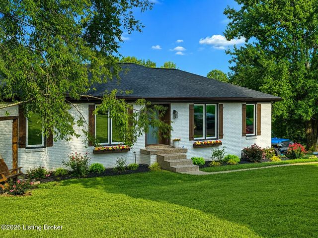 3612 Echo Valley Circle Cir, La Grange, KY 40031