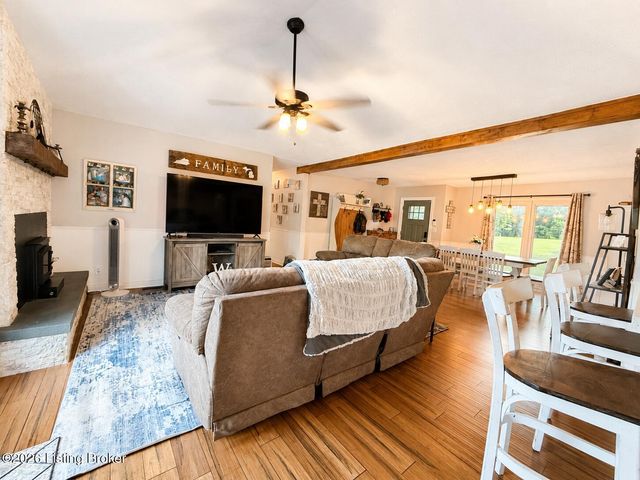 3612 Echo Valley Circle Cir, La Grange, KY 40031