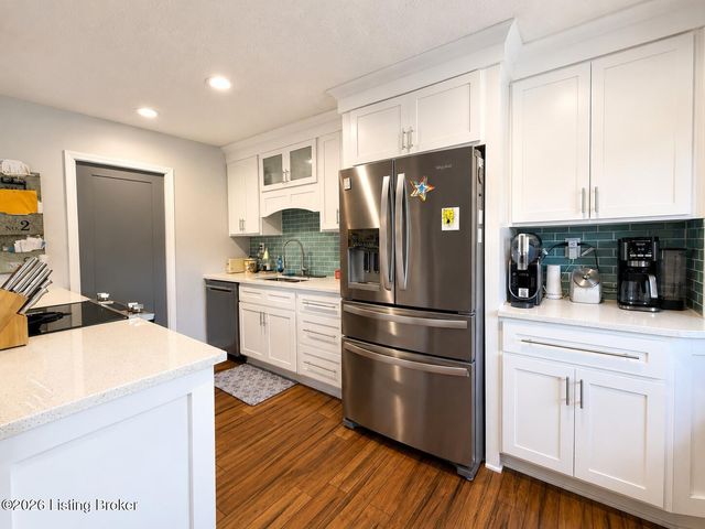 3612 Echo Valley Circle Cir, La Grange, KY 40031
