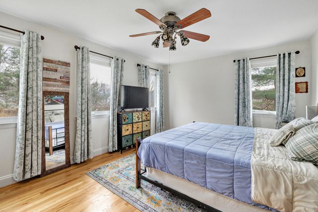 8 Snug Harbor Drive, Danbury, CT 06811