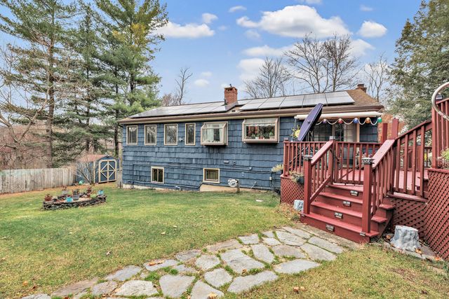 8 Snug Harbor Drive, Danbury, CT 06811