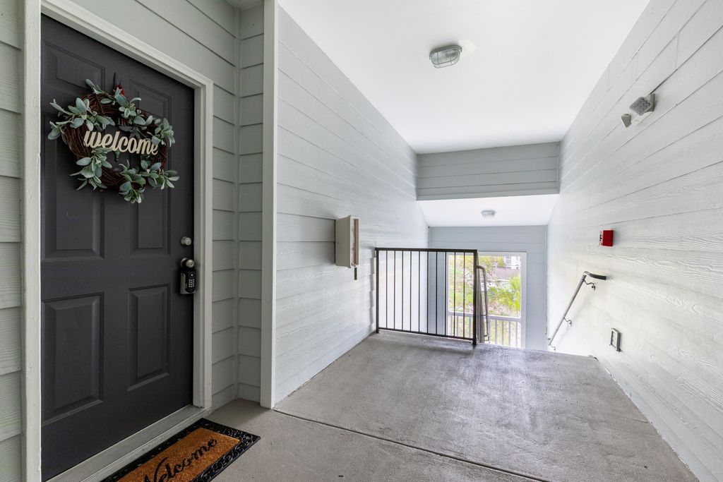 1300 Park West Boulevard 110, Mount Pleasant, SC 29466