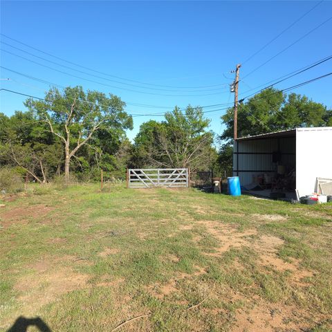 135 Elm Street, Palo Pinto, TX 76484