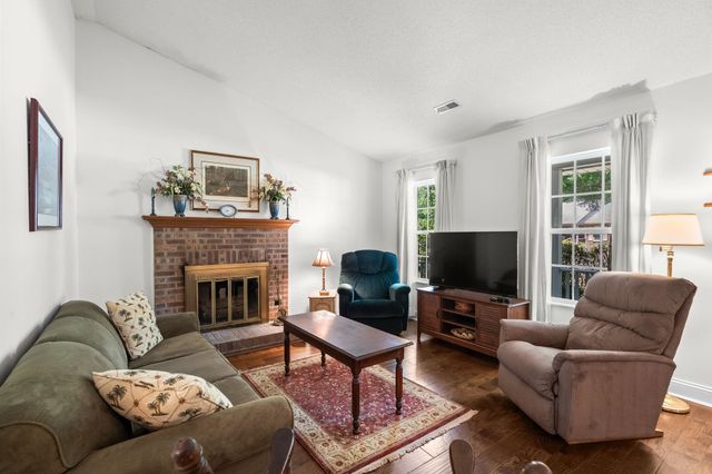 108 Woodlake Dr., Murrells Inlet, SC 29576