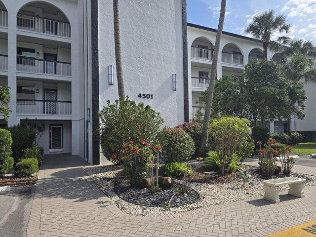 4501 Martinique C1 Way C1, Coconut Creek, FL 33066