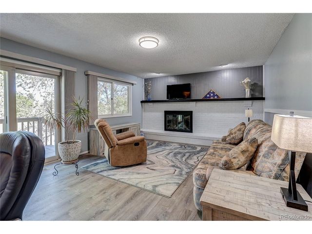 5723 S Killarney Way, Centennial, CO 80015