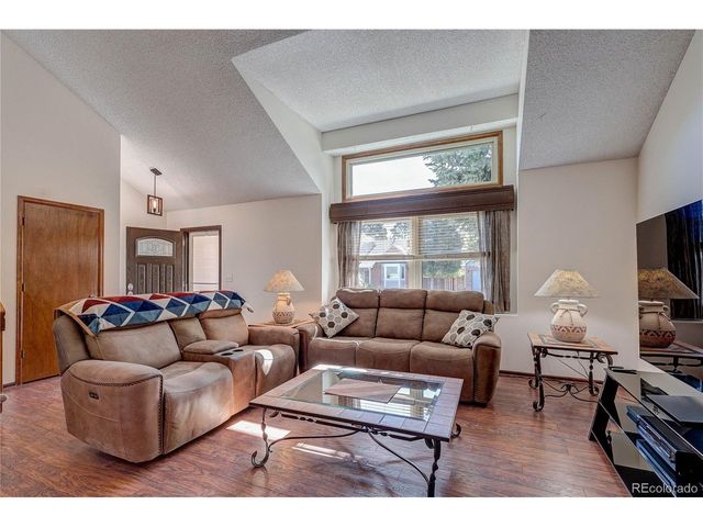 5723 S Killarney Way, Centennial, CO 80015