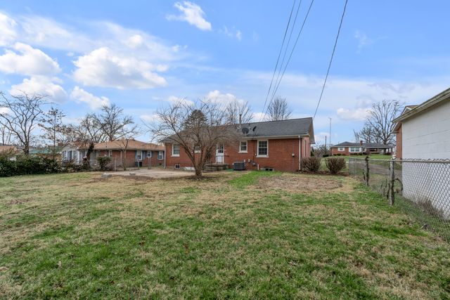 126 Londonderry Drive, Lexington, KY 40504