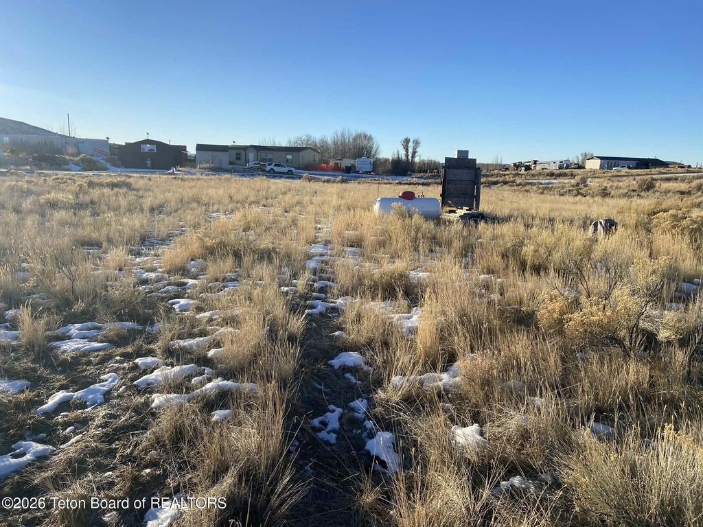 165 MEADOW LARK Lane, Boulder, WY 82923 photo 11