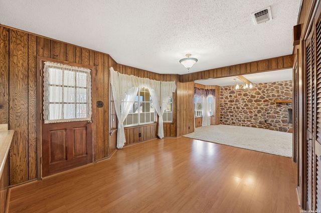 1240 County Road 324, Adkins, TX 78101