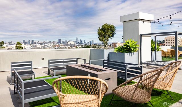 3620 Cesar Chavez Street 203, San Francisco, CA 94110