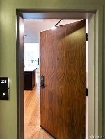 3620 Cesar Chavez Street 203, San Francisco, CA 94110