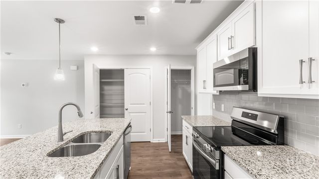 235 Mage Street, Bloomingdale, GA 31302