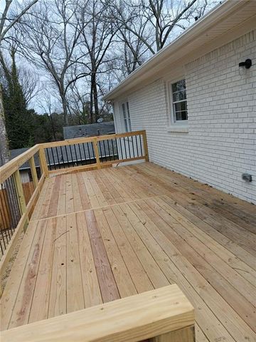 639 Bonnie Dell Drive, Marietta, GA 30062