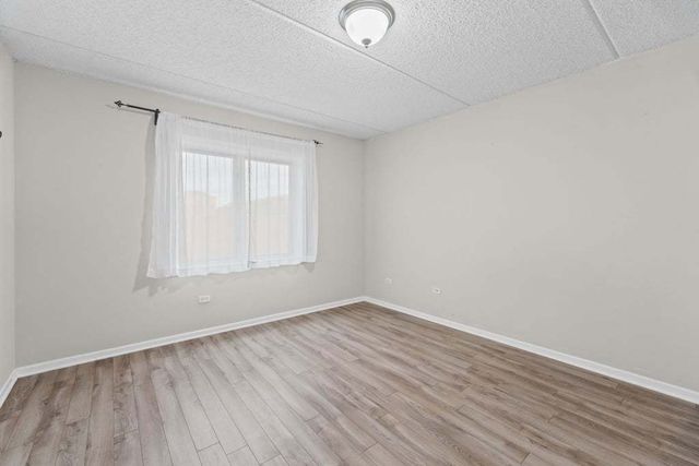 750 Pearson Street 208, Des Plaines, IL 60016