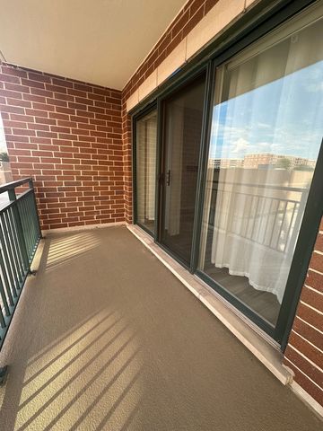 750 Pearson Street 208, Des Plaines, IL 60016