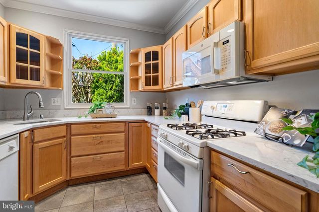 918 S ELLWOOD AVE, Baltimore, MD 21224