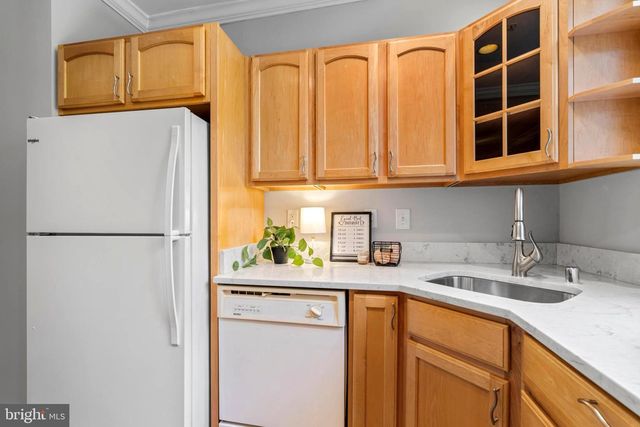 918 S ELLWOOD AVE, Baltimore, MD 21224