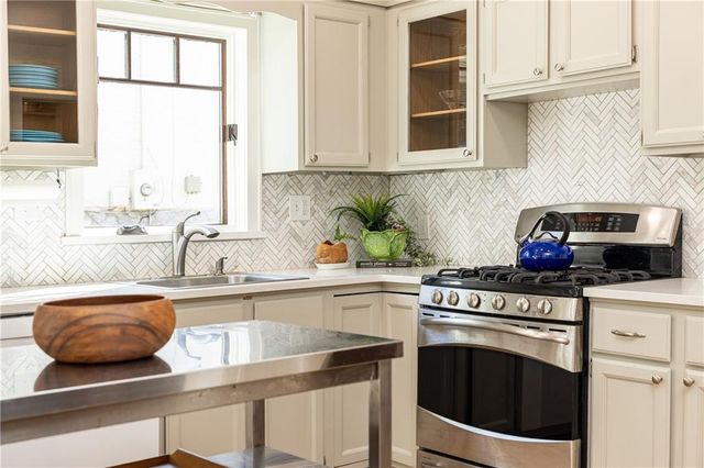 2653 Sharondale NE Circle, Atlanta, GA 30305