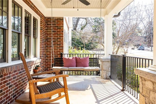 2653 Sharondale NE Circle, Atlanta, GA 30305