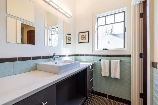 2653 Sharondale NE Circle, Atlanta, GA 30305