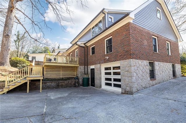 2653 Sharondale NE Circle, Atlanta, GA 30305