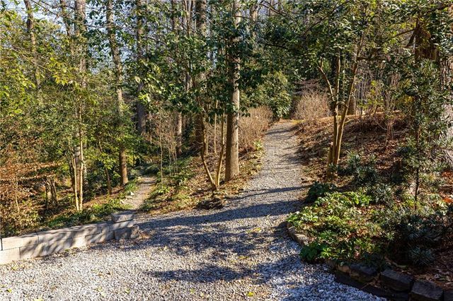 2653 Sharondale NE Circle, Atlanta, GA 30305