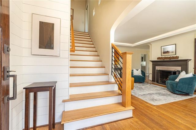 2653 Sharondale NE Circle, Atlanta, GA 30305