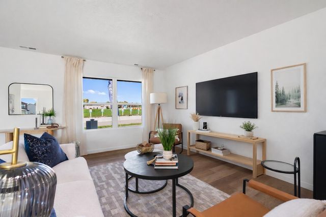 475 Stone Creek Road, Willard, MO 65781