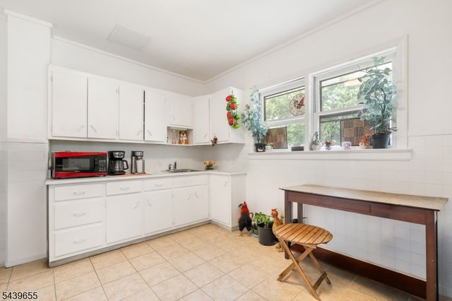 110 Berry St, Dover Town, NJ 07801