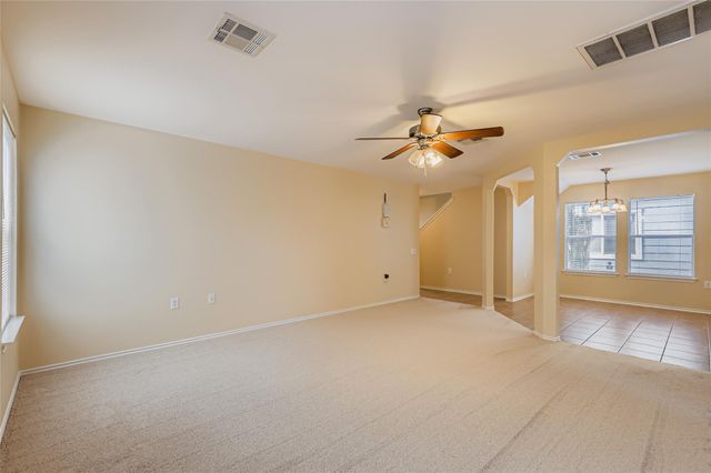 12532 La Paz LN, Del Valle, TX 78617