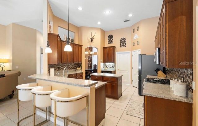 281 MEADOW BEAUTY TERRACE, Sanford, FL 32771