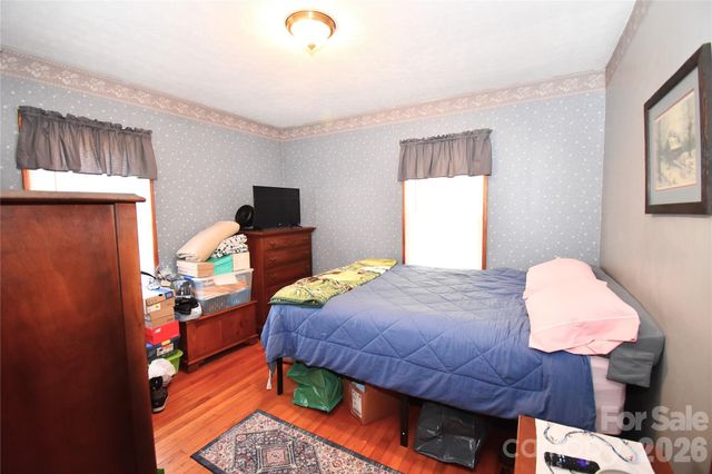 8 Donna Drive, Candler, NC 28715