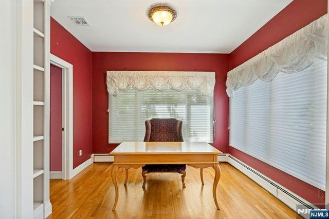 309 Skyridge Road, Franklin Lakes, NJ 07417