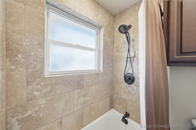 7675 S 260th East Avenue, Broken Arrow, OK 74014