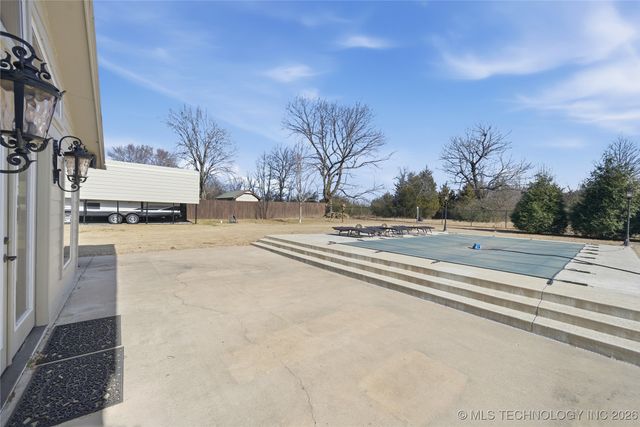 7675 S 260th East Avenue, Broken Arrow, OK 74014