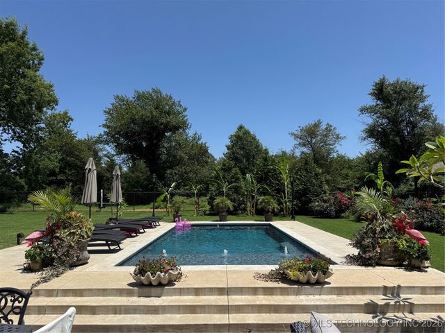 7675 S 260th East Avenue, Broken Arrow, OK 74014